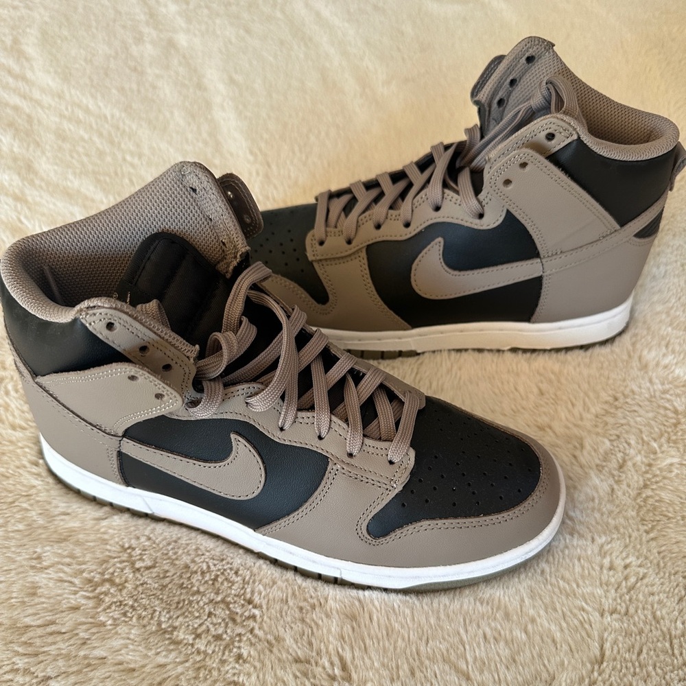 Nike Dunks